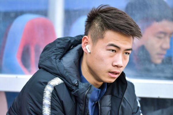 记者：本赛季杨帆回想后给东说念主很不同样的嗅觉 津门虎会提议讲述