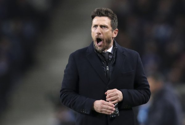 莱切主帅：靠近米兰这么的强队，咱们不该因一些小失实给对方契机