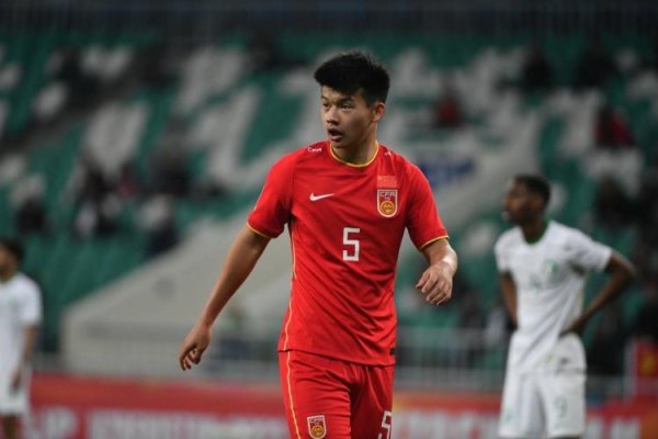 马德兴：U22国足压力不小，今晚要捞够净胜球