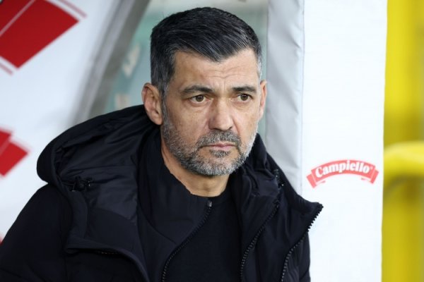 加盟沙特联！葡媒：50岁孔塞桑行将抓教吉达鸠集，签2+1合同