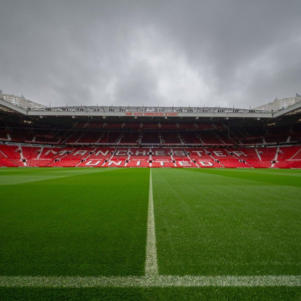 官方: 曼联将在本周各级比赛中怀念犹太教堂迫切事件遭难者