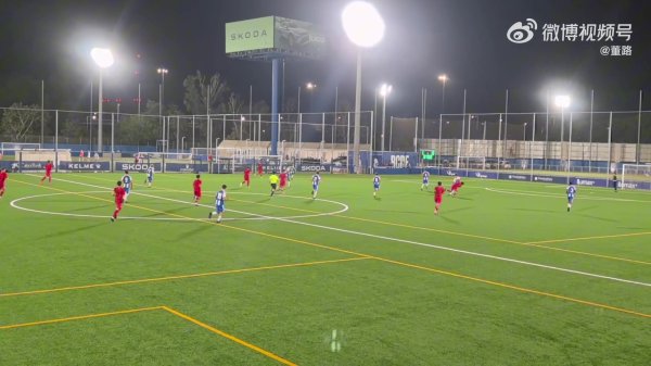 张林峒首发出战破门聚首三轮收成进球，达姆U16A队1-2西班经纪东说念主