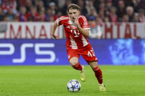 对球队至关伏击！记者：拜仁决定不放卡尔插足U17天下杯