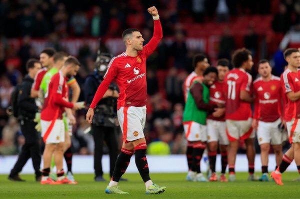 达洛特: 在卡灵顿基地磨真金不怕火是一种特权, 领有如斯条目就应该去赢球