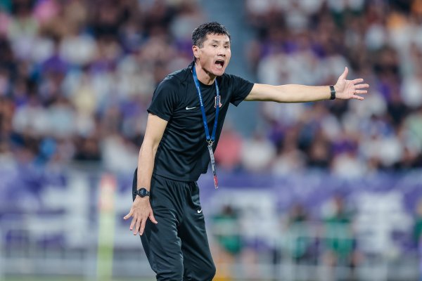 博主谈邵佳一抓教国足：终于圆梦了，他是最佳的经受