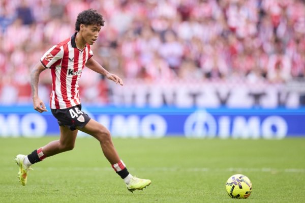 18岁新星精明毕巴！西班牙中场塞尔顿一周内完成欧冠和西甲首秀