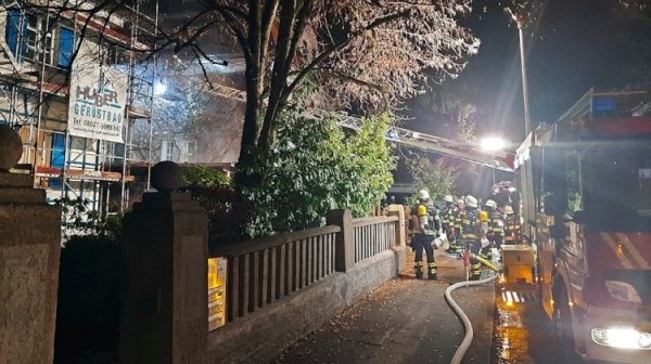 图片报：邻居棚屋短路导致拜仁名宿绍尔家中火灾，居民皆安心无恙