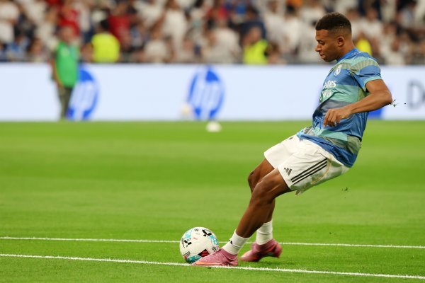 姆巴佩为西班牙球队欧冠单场打进4球，梅罗之后第三东谈主